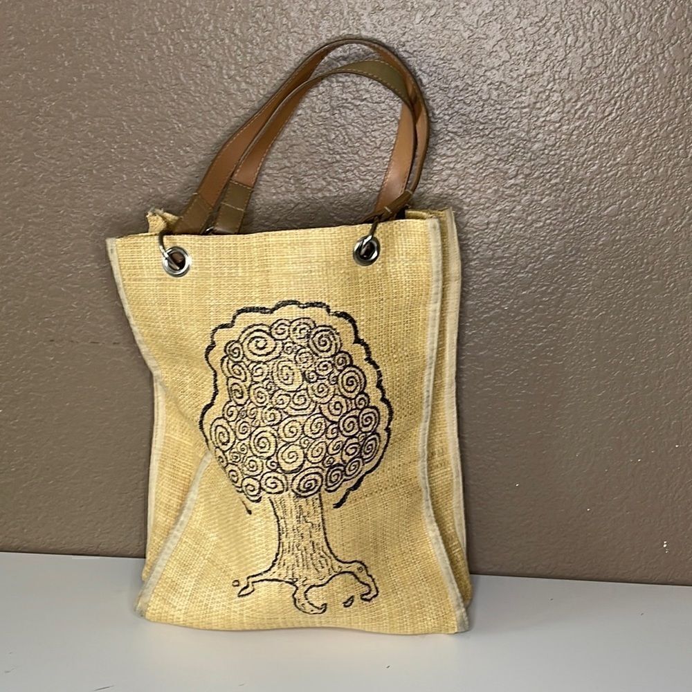 Old navy straw bag
